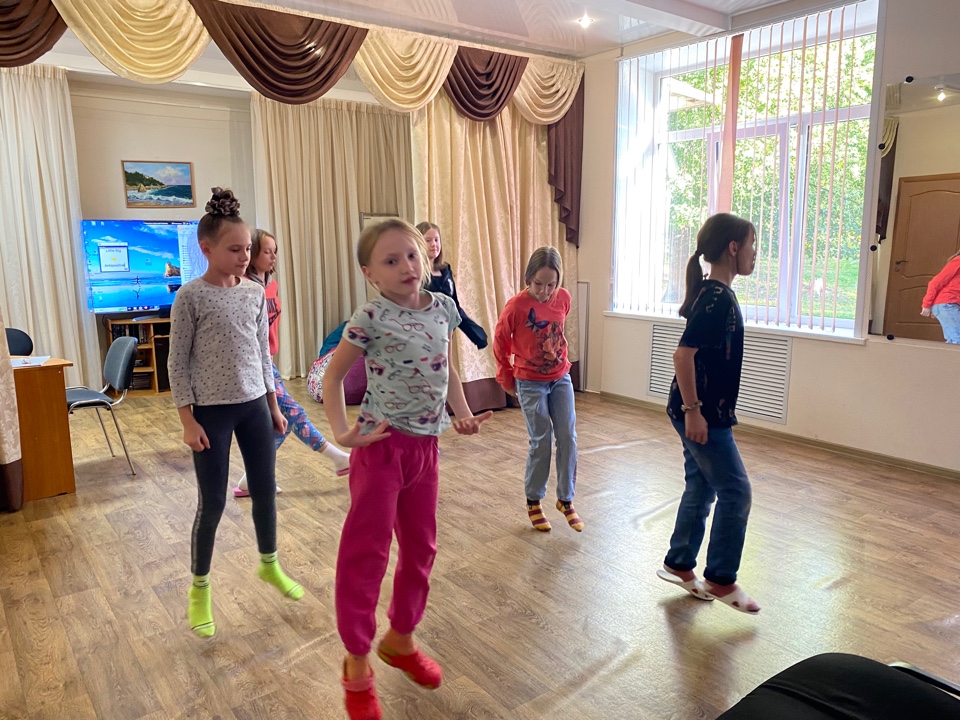 Подготовка к Дню учителя