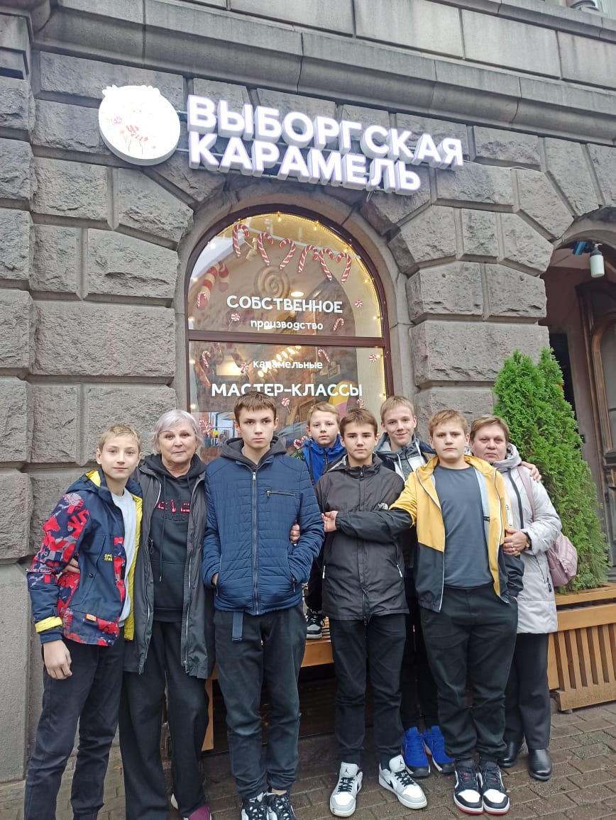 Посещение кондитерской «Выборгская карамель» Посещение кондитерской «Выборгская карамель»