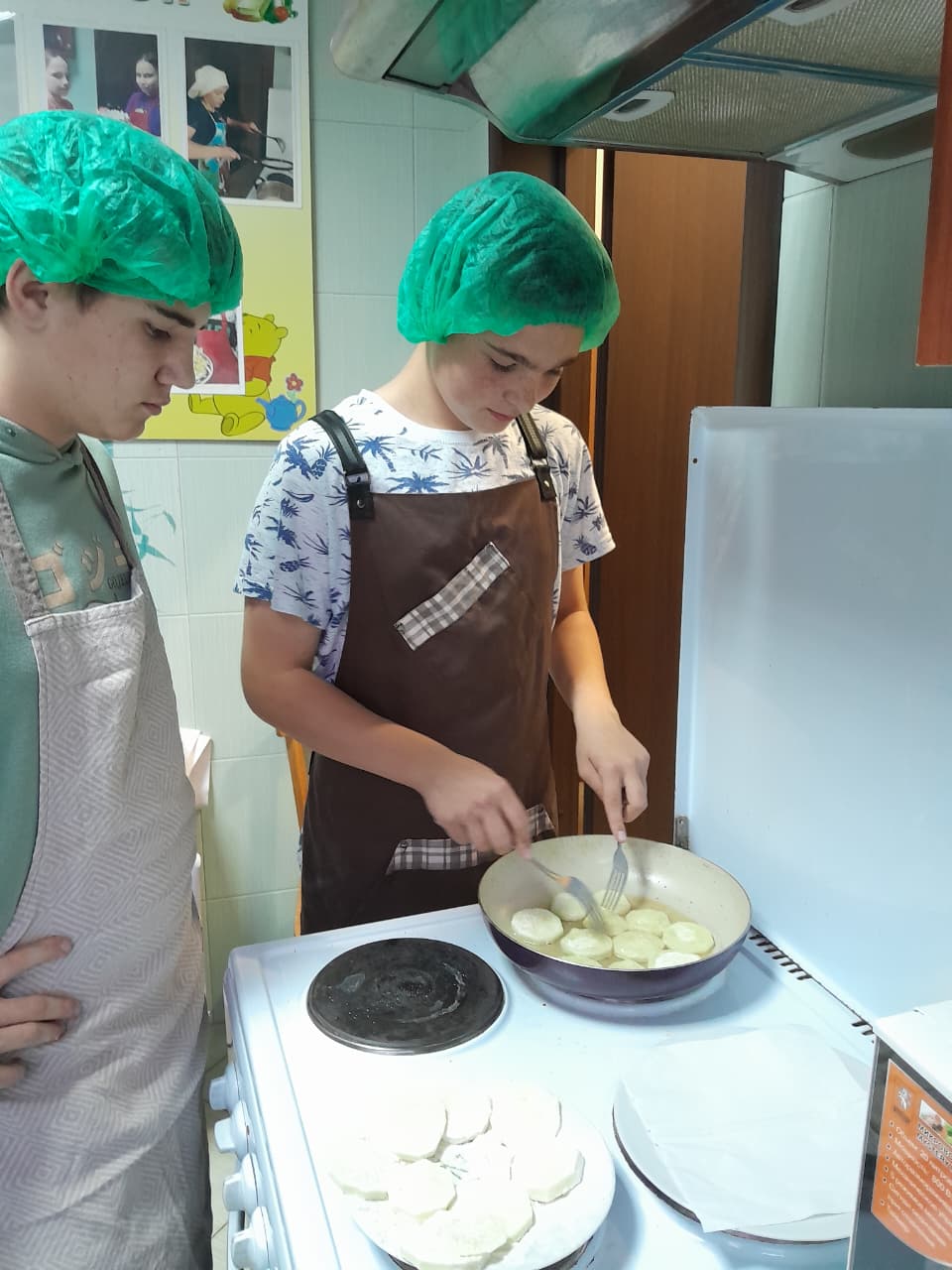 Занятия в кафе «Каприз»