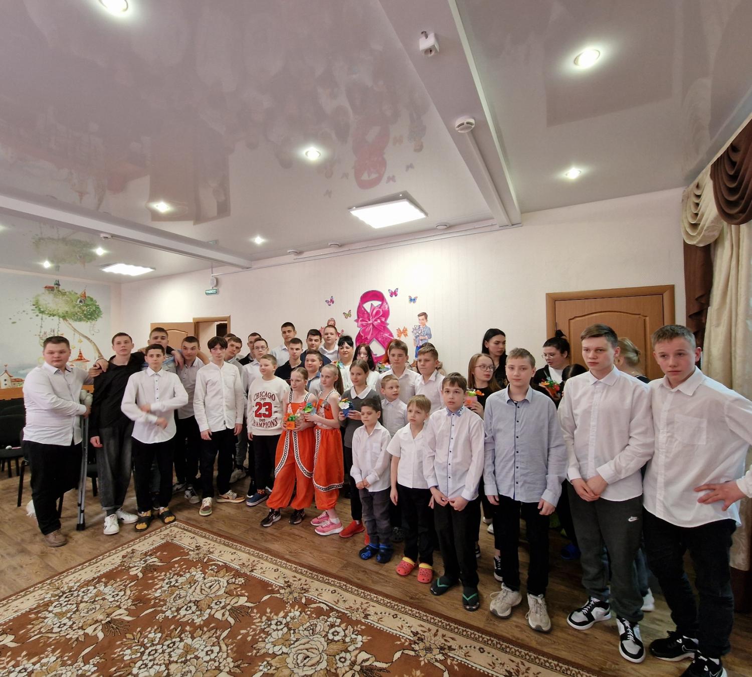 Международный женский день Международный женский день