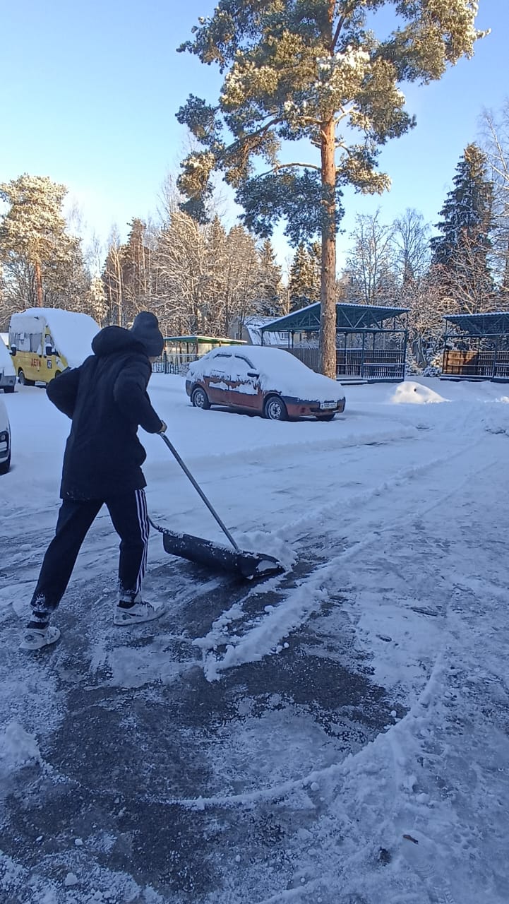 Уборка снега