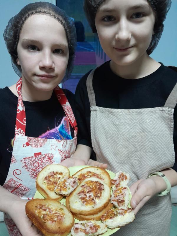 Занятия в кафе «Каприз»