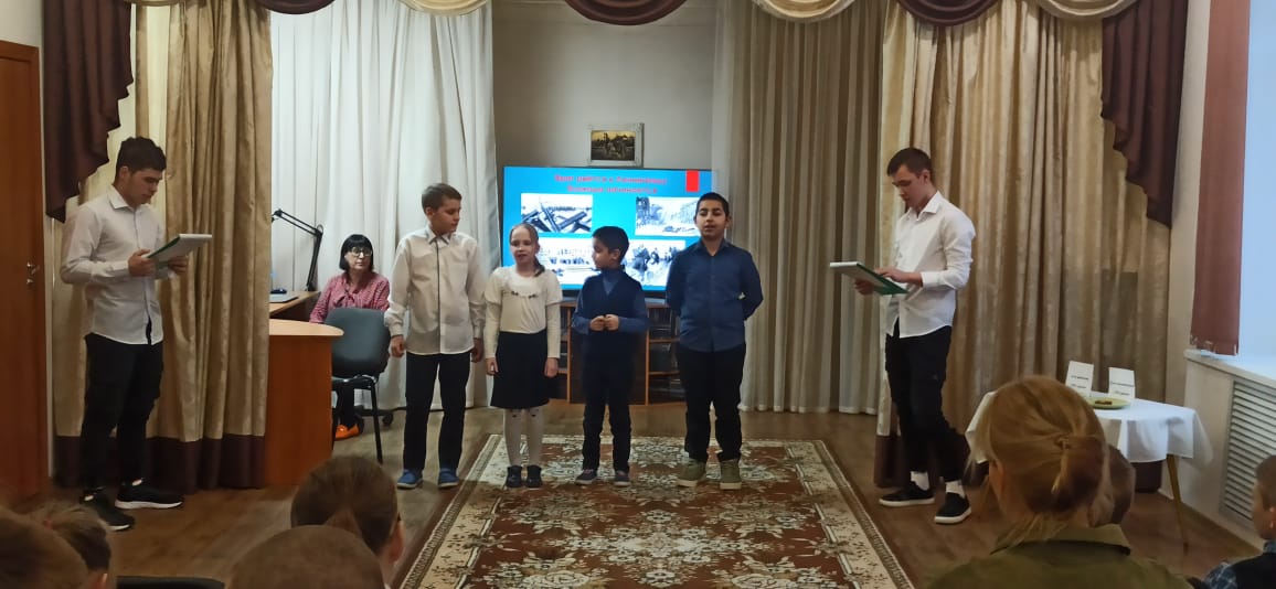 У нас прошла неделя блокады Ленинграда