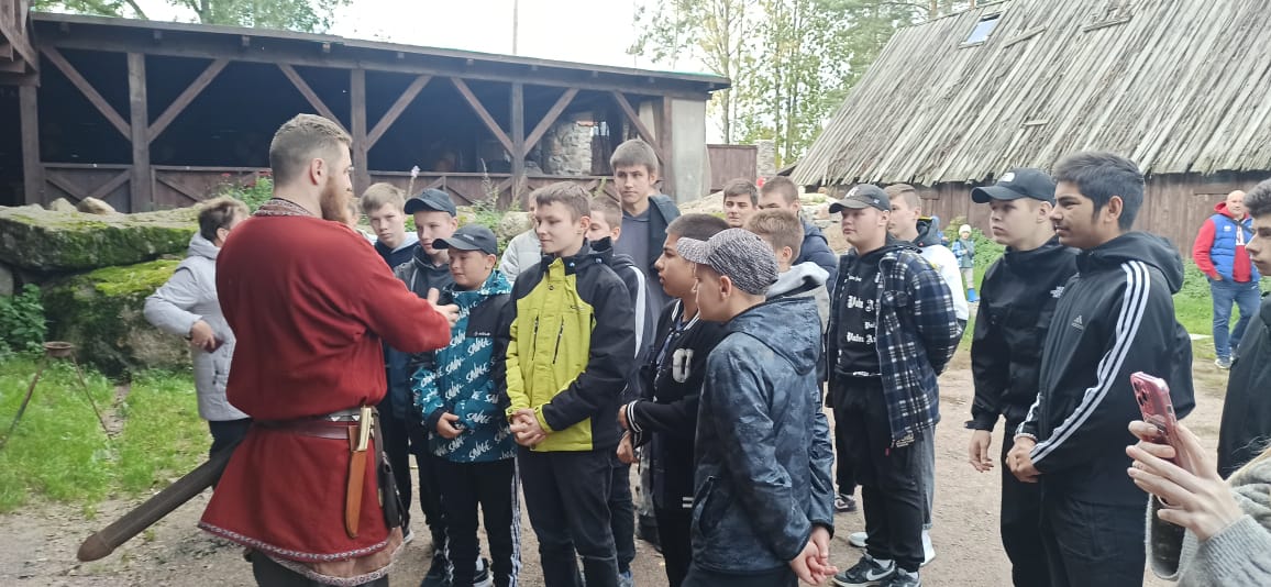 Поездка в средневековый город «Сваргас»