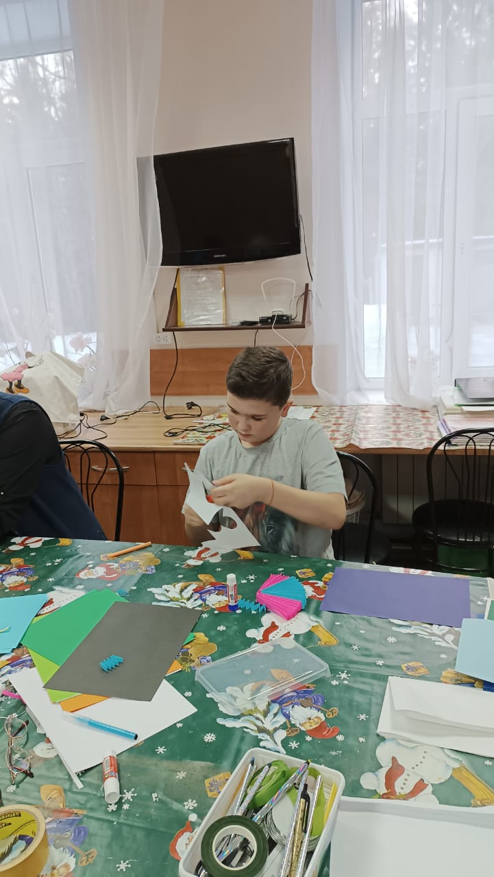 Творческий мастер-класс по изготовлению куклы из бумаги «Масленица»