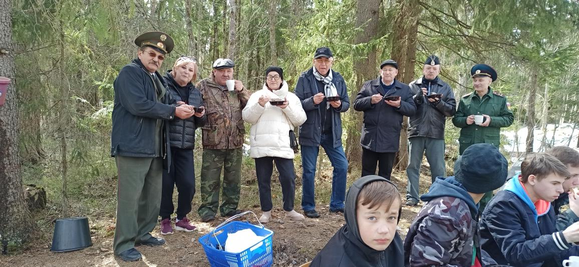 Наши воспитанники посетили мемориально-патриотический маршрут "Тропа Шестакова"