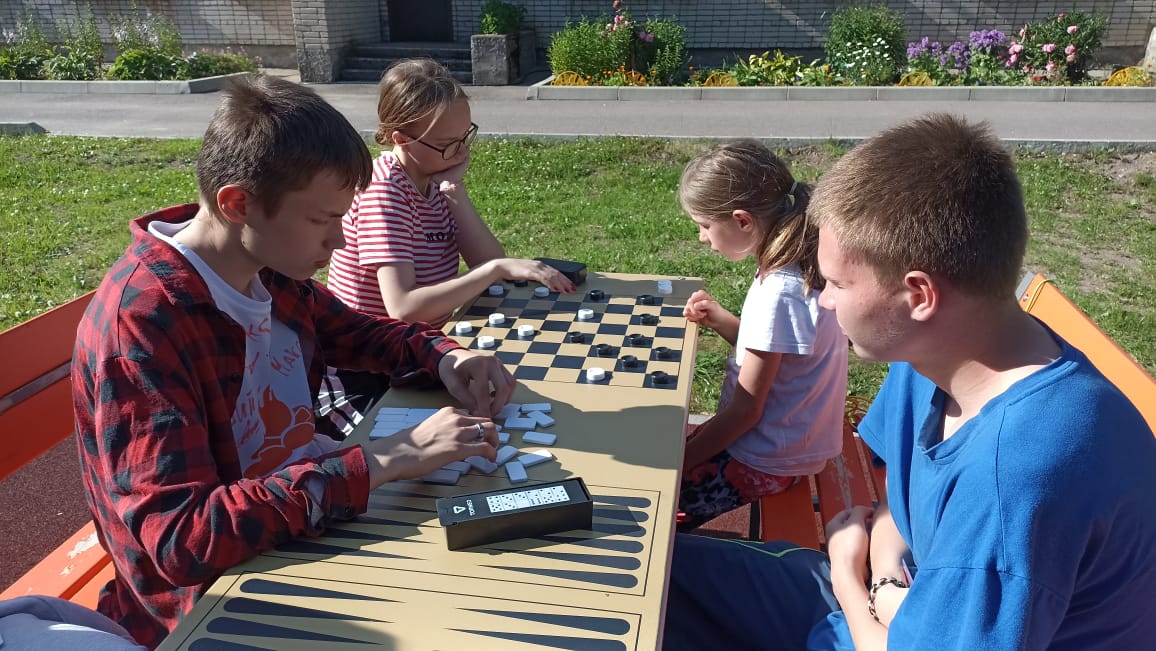 Игры на свежем воздухе