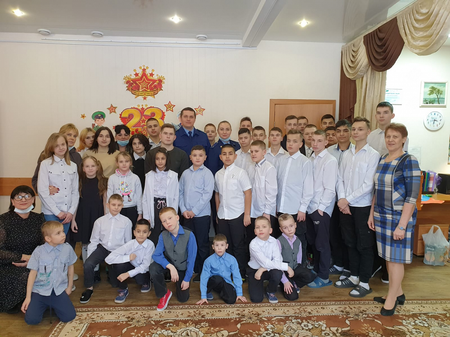 Поздравление с Днем Защитника Отечества от Выборгского городского прокурора Селиверстова Л.С.