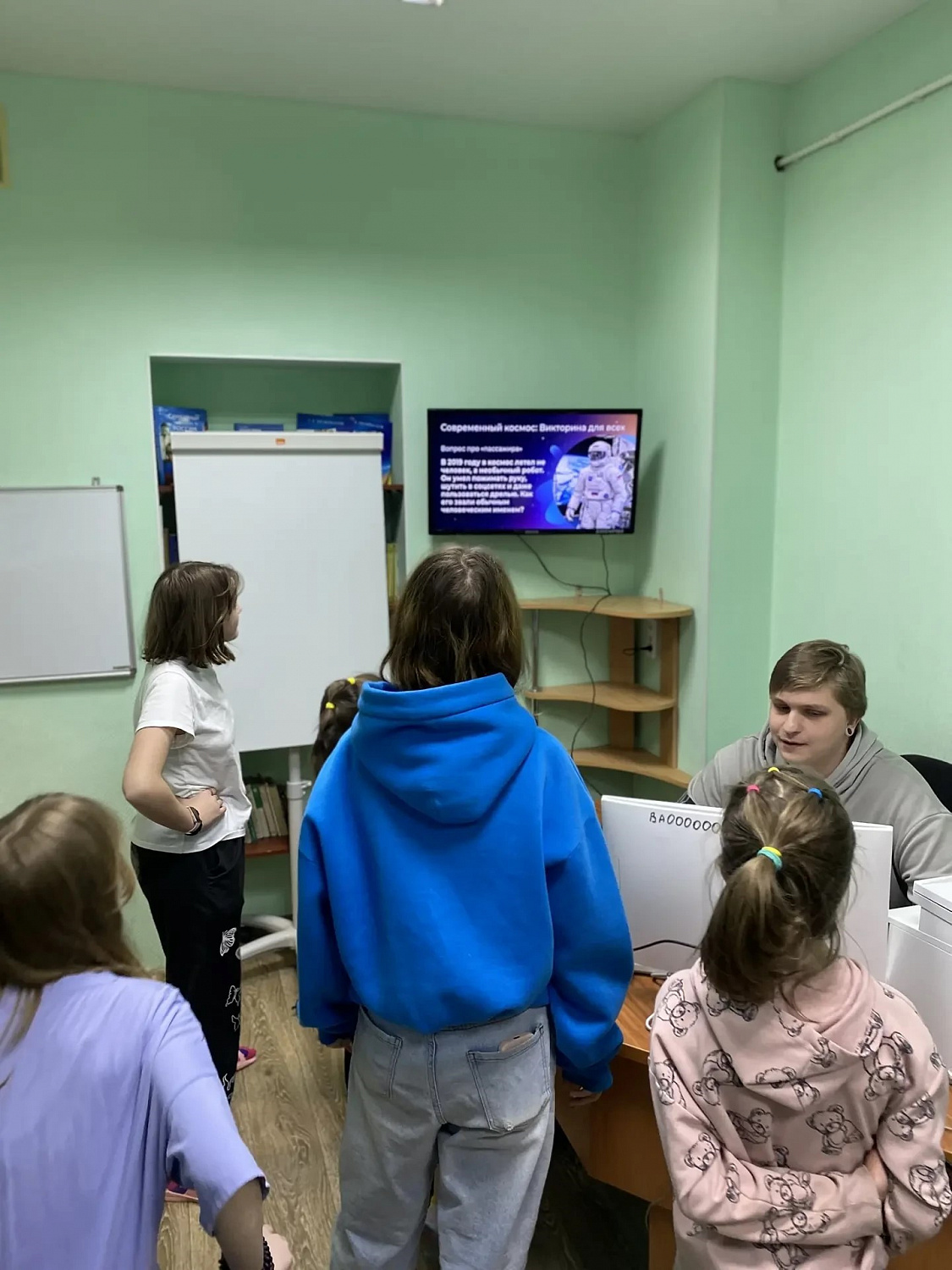 Квест-игра, посвящённая 65-летию полёта Юрия Гагарина в космос.