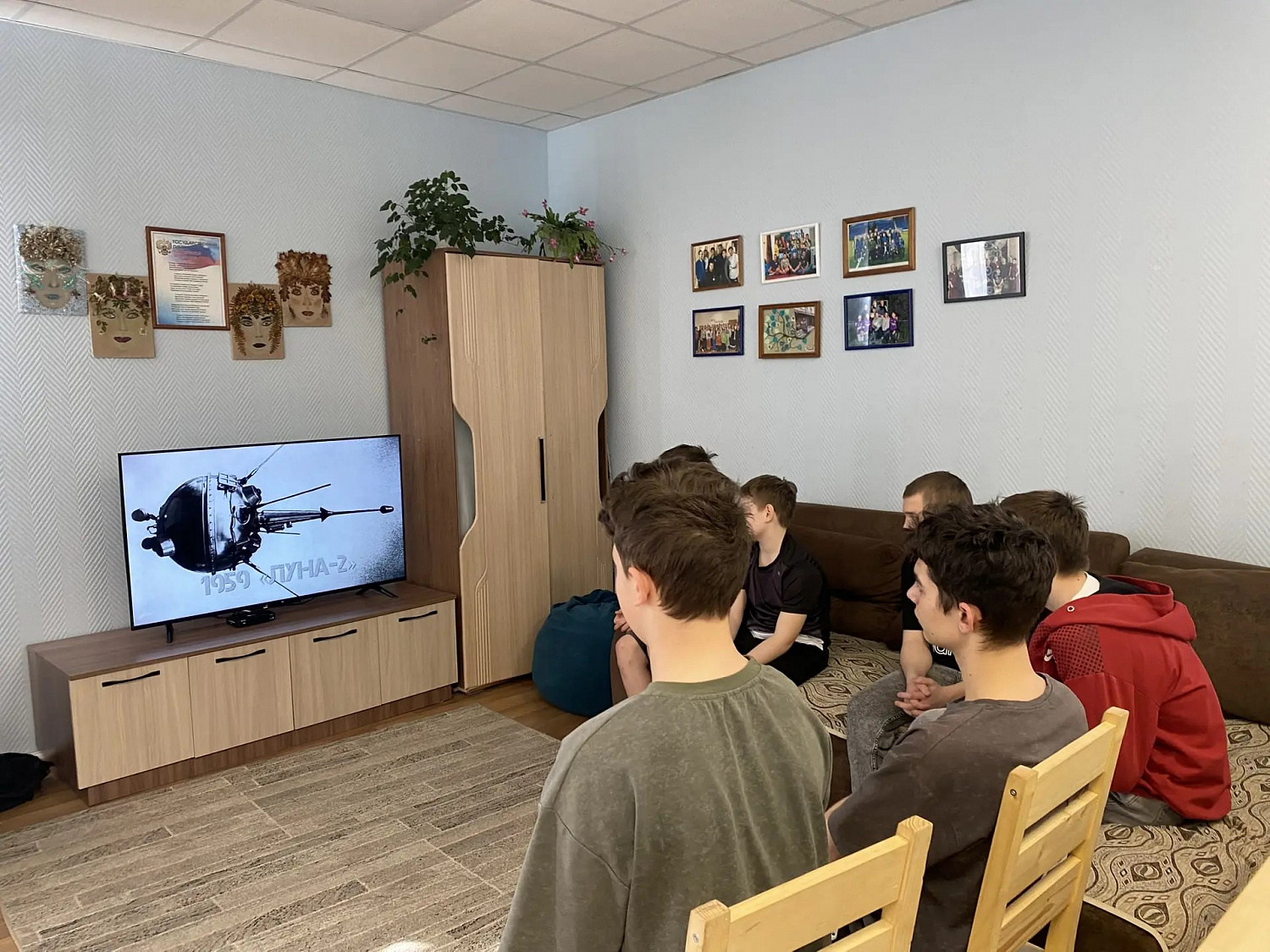 Гагарин: первый шаг человечества в космос