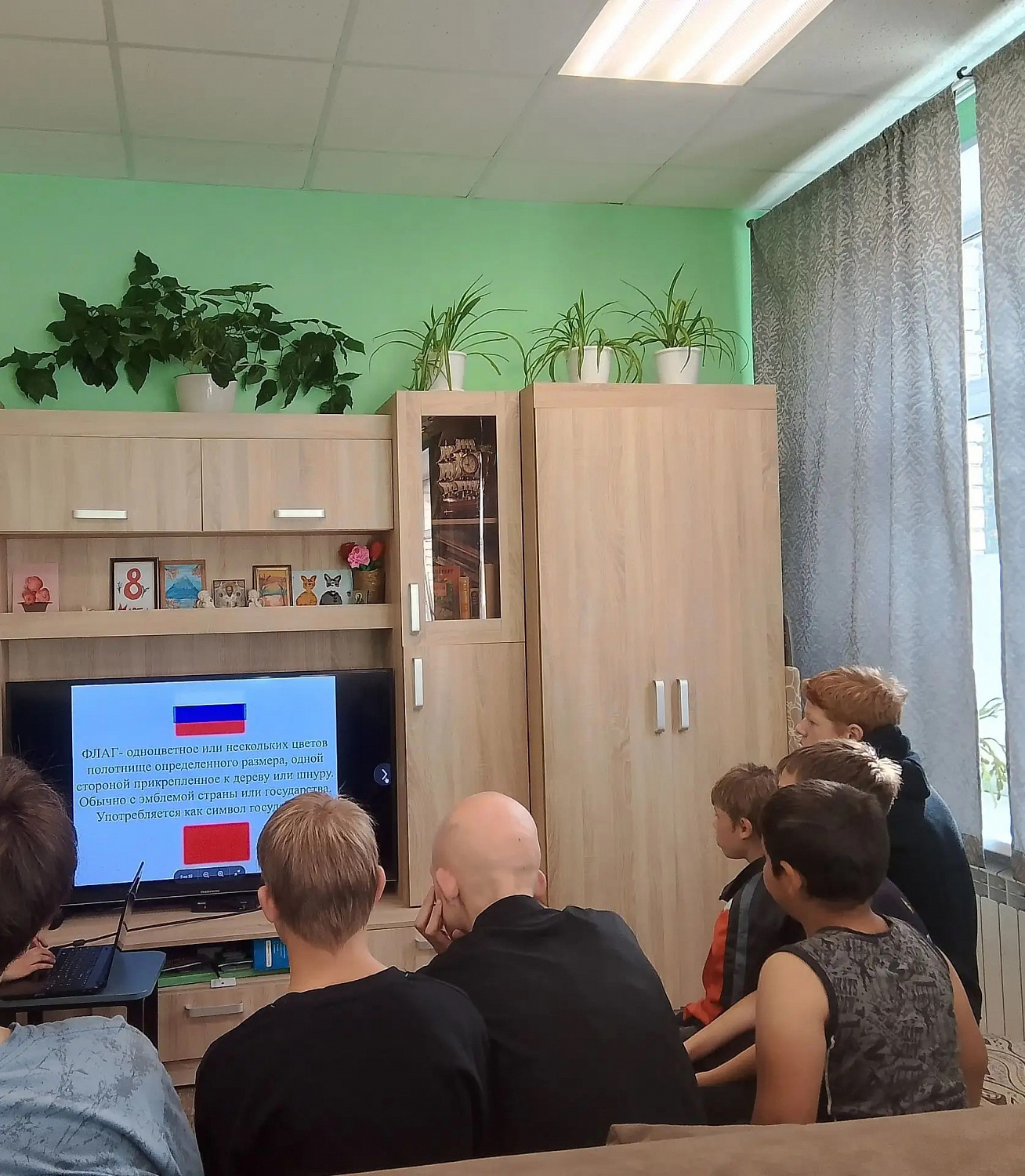 Флаг России: символ единства и силы