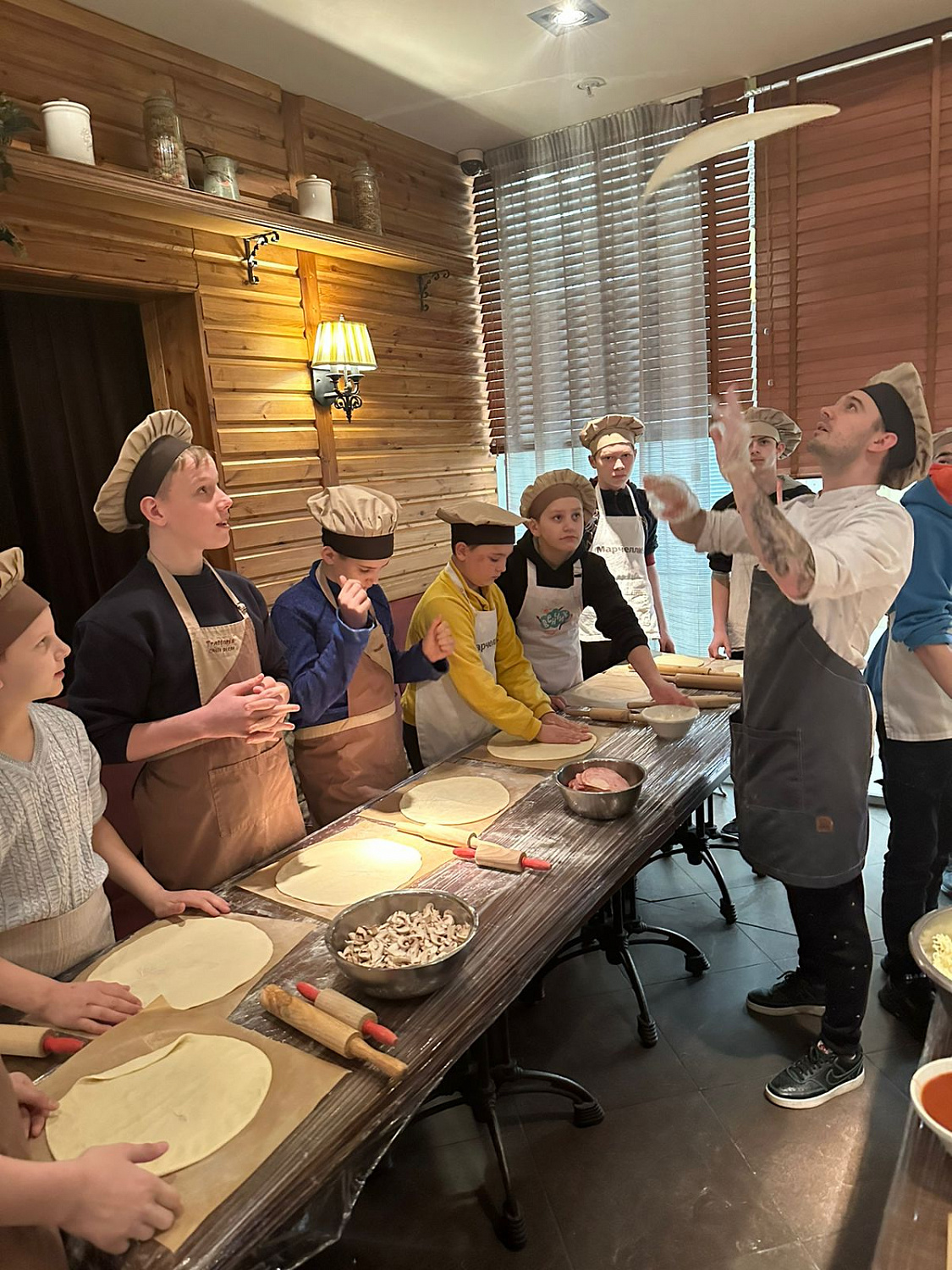 Благотворительный фонд «Добродушие» организовал для наших воспитанников поездку в Ленинградский зоопарк 